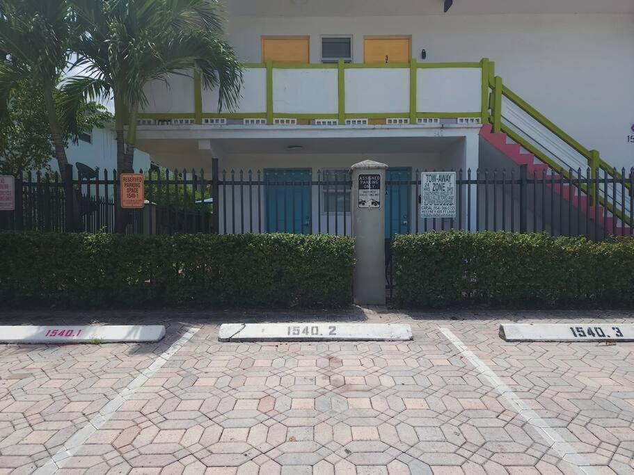 A2 - Endless Summer Vacation Rentals - 3 Bedroom Apartment Close To Casino Fort Lauderdale Buitenkant foto