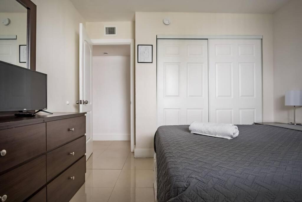 A2 - Endless Summer Vacation Rentals - 3 Bedroom Apartment Close To Casino Fort Lauderdale Buitenkant foto